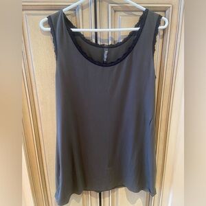 Kollontaï dark green Sleeveless Top